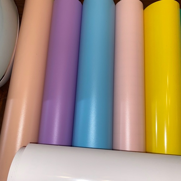 monogram/PLEASE READ - Picture 5 of 6